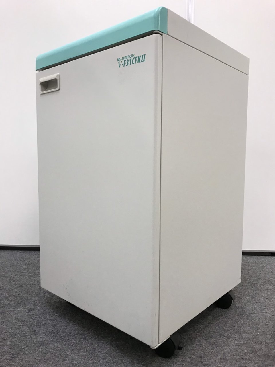 【最大裁断枚数25枚※新品時】シュレッダー　ワンカットクロス｜明光商会製｜MSV-F31CFKⅡ
                        Vシリーズ
                                    中古
            