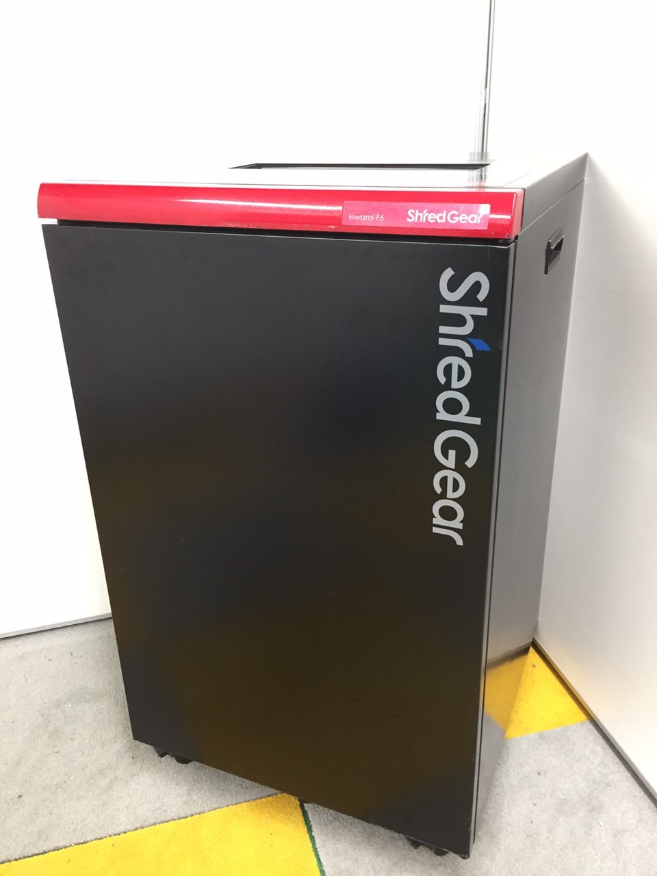 【マイクロカットシュレッダー】ハイセキュリティモデル　kiwami F6
                        kiwami F6
                                    中古
            