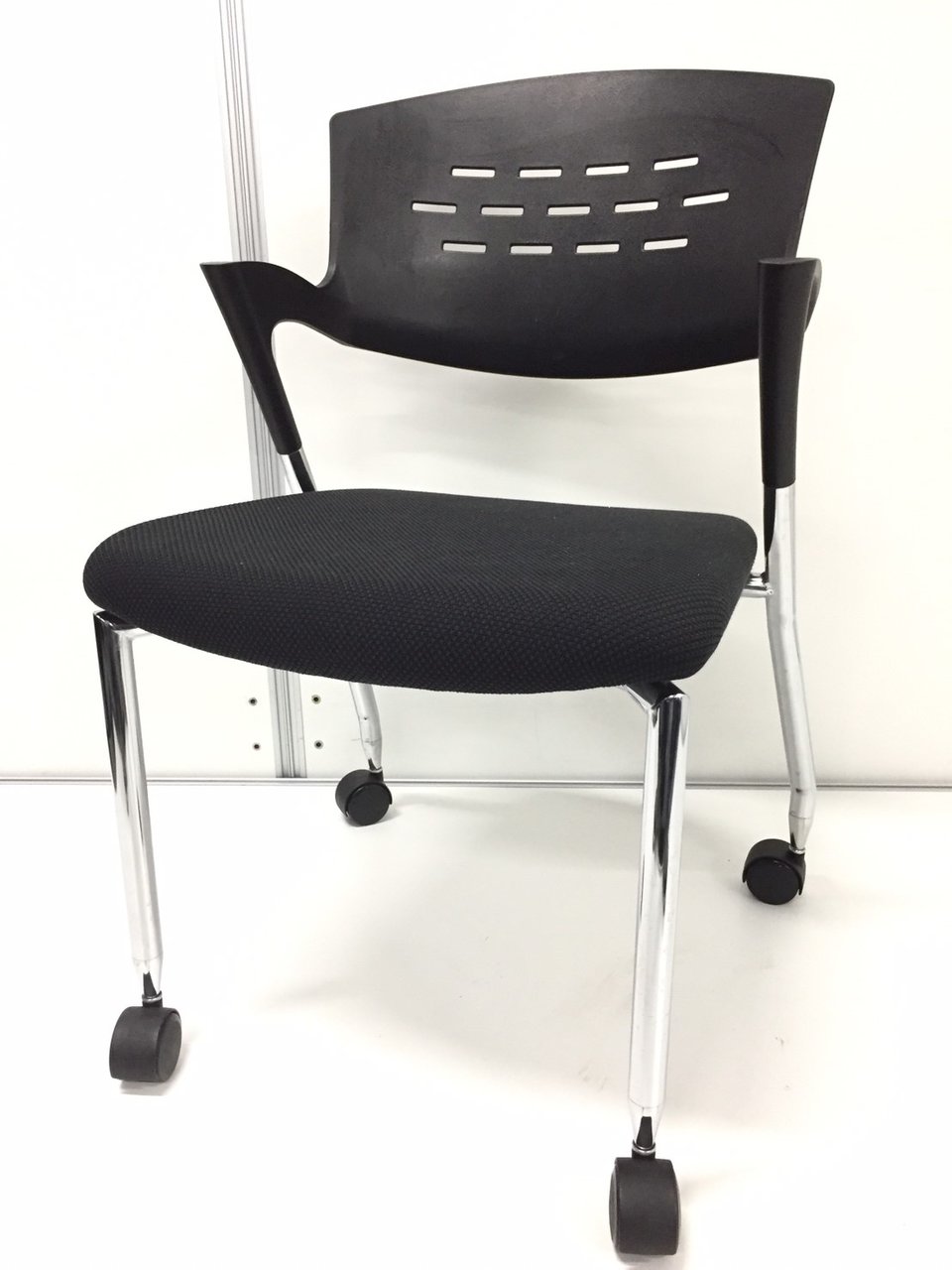 【会議用!!】通気性バツグンの背もたれスヌード!!
                        その他シリーズ
                                    中古
            