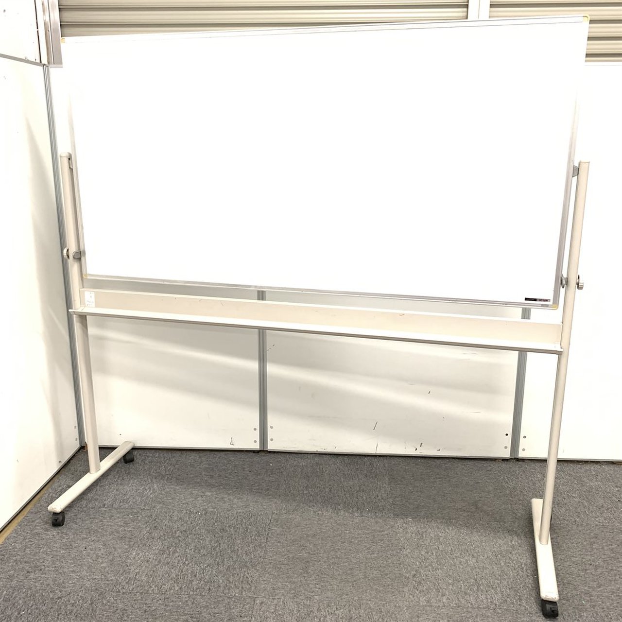 【W1900！？】【片面タイプ】オフィスの必須商品です！限定1台となっております！！
                        BBCP-1809WN
                                    中古
            