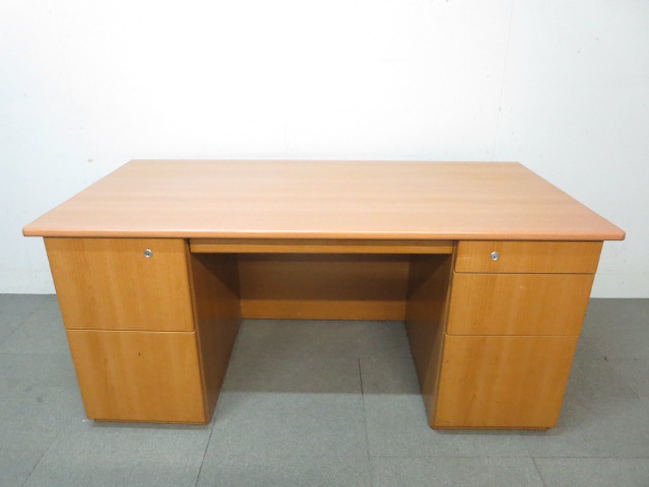 学習机(書斎机可能)、オカムラ製 楽天市場】学習机 オカムラの通販