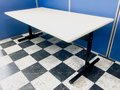【残り1台！】ホワイト天板　ミーティングテーブル　1800㎜幅　4～6名での使用推奨！