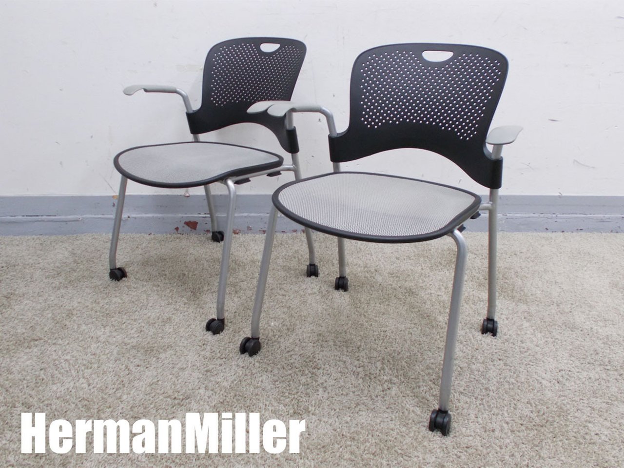 ハーマンミラー ケイパースタッキングチェア 美品中古 中古】ケイパー Herman Miller/ハーマンミラー スタッキング