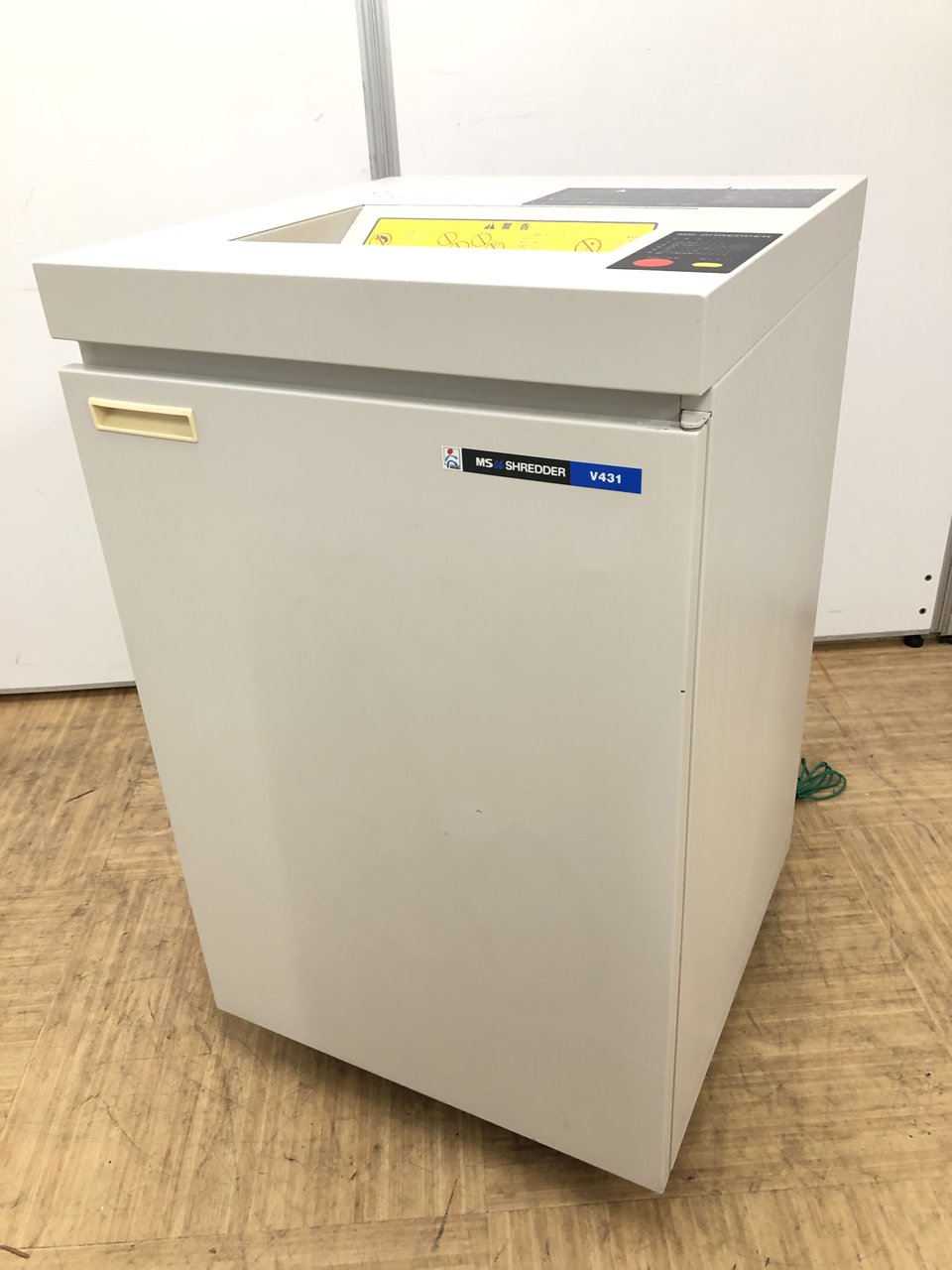 【限定1台!!】個人情報を守ります!!オフィスの必需品のシュレッダーです【明光商会/V431】
                        V431
                                    中古
            