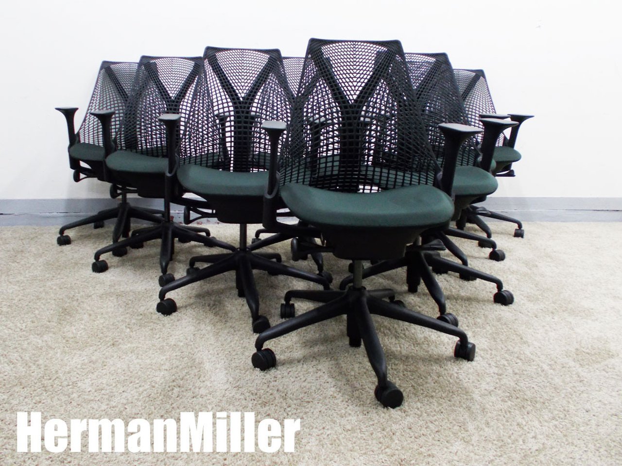 【各色合計150台即納できます！！】HermanMiller/ハーマンミラー　セイルチェア 肘付8脚セット　ノワール　AS1YA23HA N2BKBBBKBK9115
                        セイルチェア 
                                    中古
            