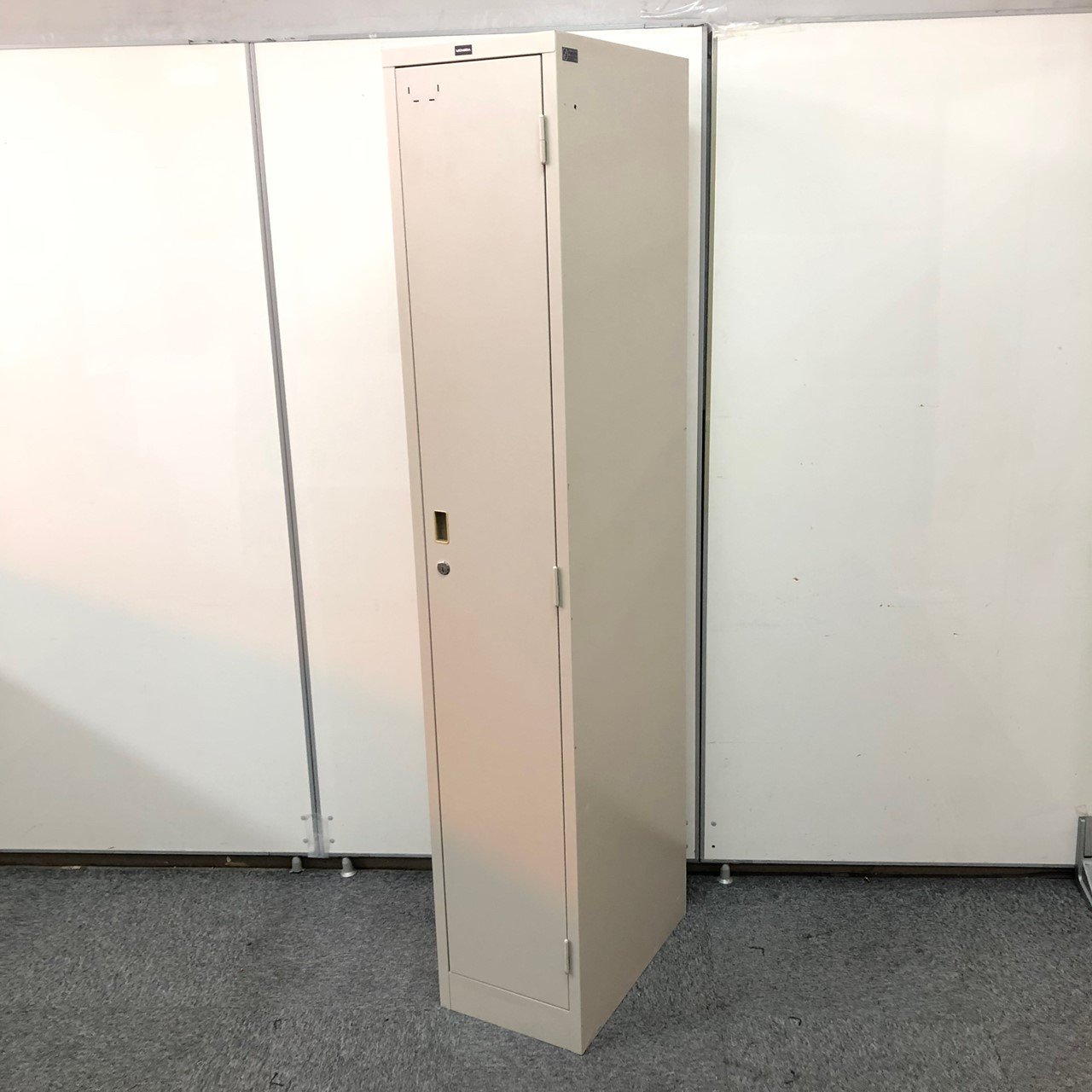 急な増員にもしっかり対応できるサイズ！！
                        システム
                                    中古
            