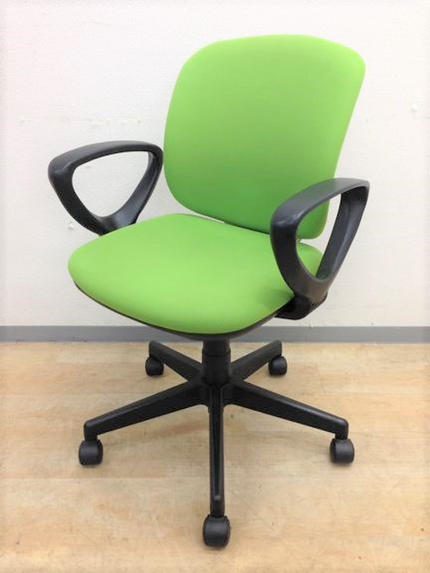 【6脚入荷】木目やホワイトに合わせやすいライトグリーン！！シンプル操作で扱いやすい1脚！！
                        Presea 
                                    中古
            