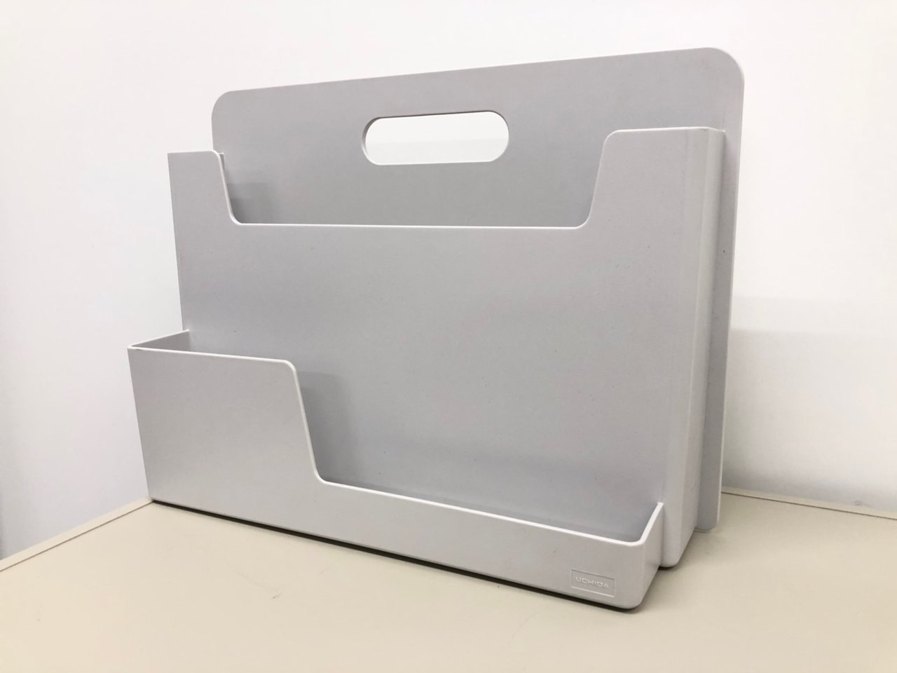 【持ち運びもできちゃう書類ケース！】ウチダ【今回限り限定入荷品！】
                        その他シリーズ
                                    中古
            