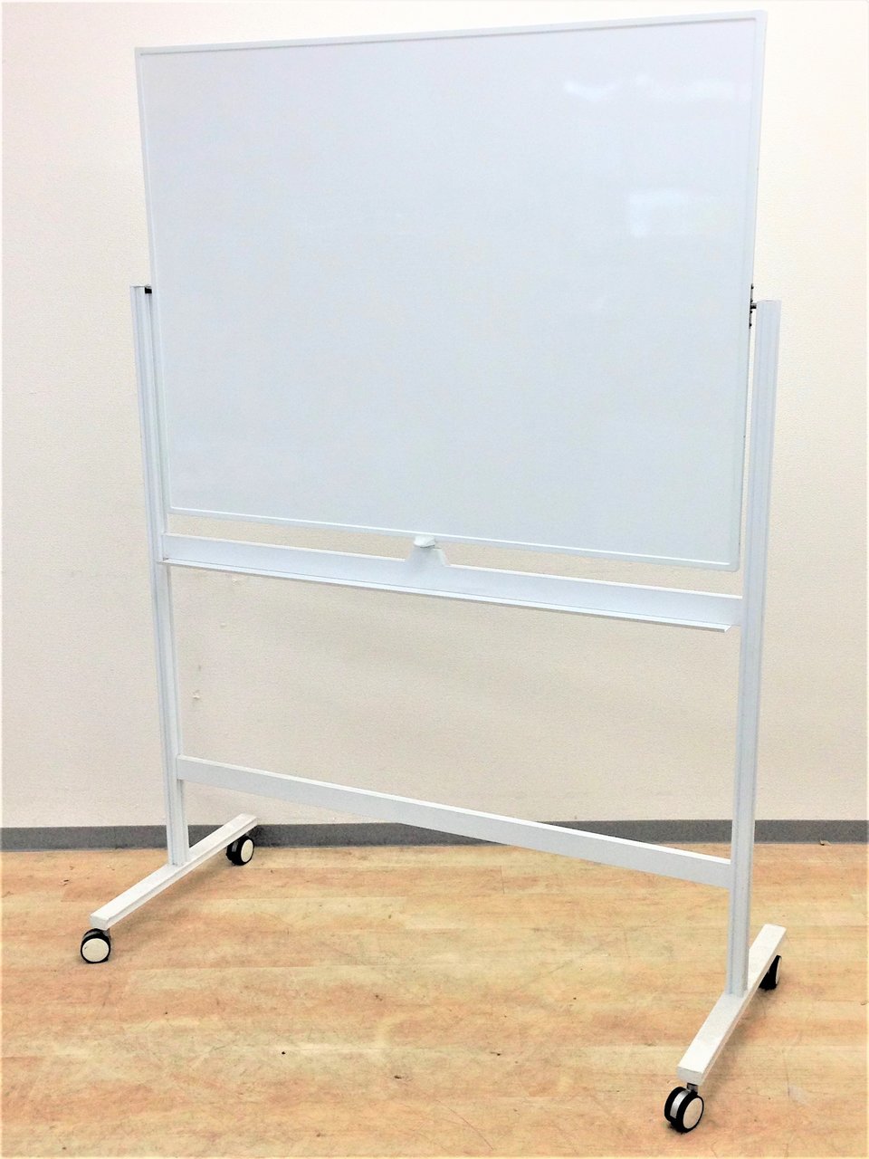 ★1台限定★【W1200サイズホワイトボード】キャスター付きで移動も楽々！
                        その他シリーズ
                                    中古
            