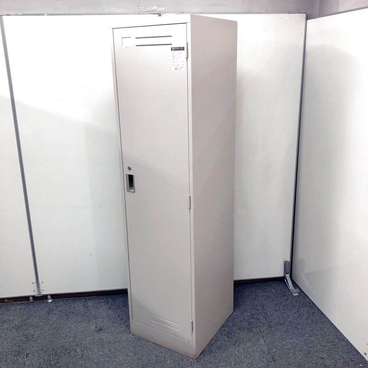 現品のみ！コクヨ製｜片開き書庫が入荷！【KT在庫】
                        LK
                                    中古
            