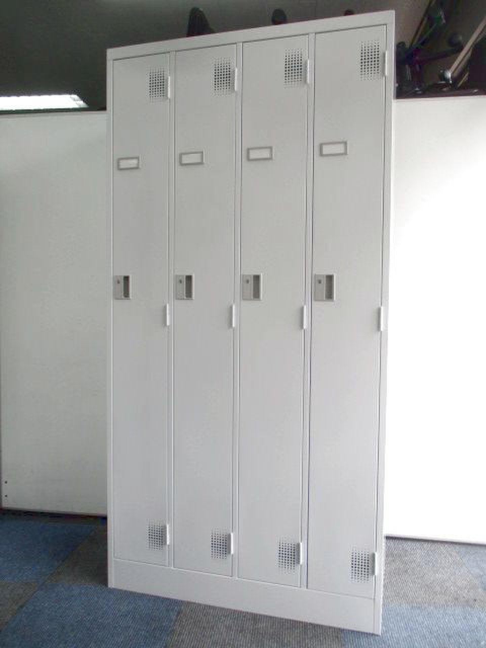豊国工業 4人用ロッカー TLK-S4 （在庫：5） TLK-S4 豊國工業 4人