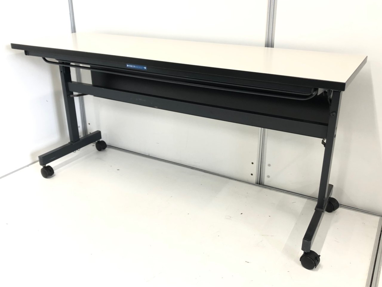 【上側に塗装剥がれがある為、特価！】
使用において問題はありません！
【特別価格商品】
                        KT-S62F1NN
                                    中古
            