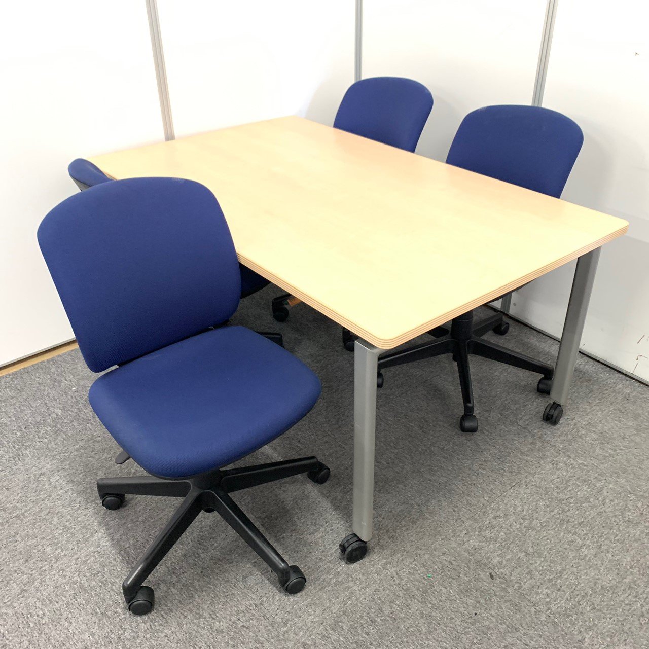 購入するなら今がチャンス！！
【テーブル×チェア】【限定１台！！】
                        その他シリーズ
                                    中古
            