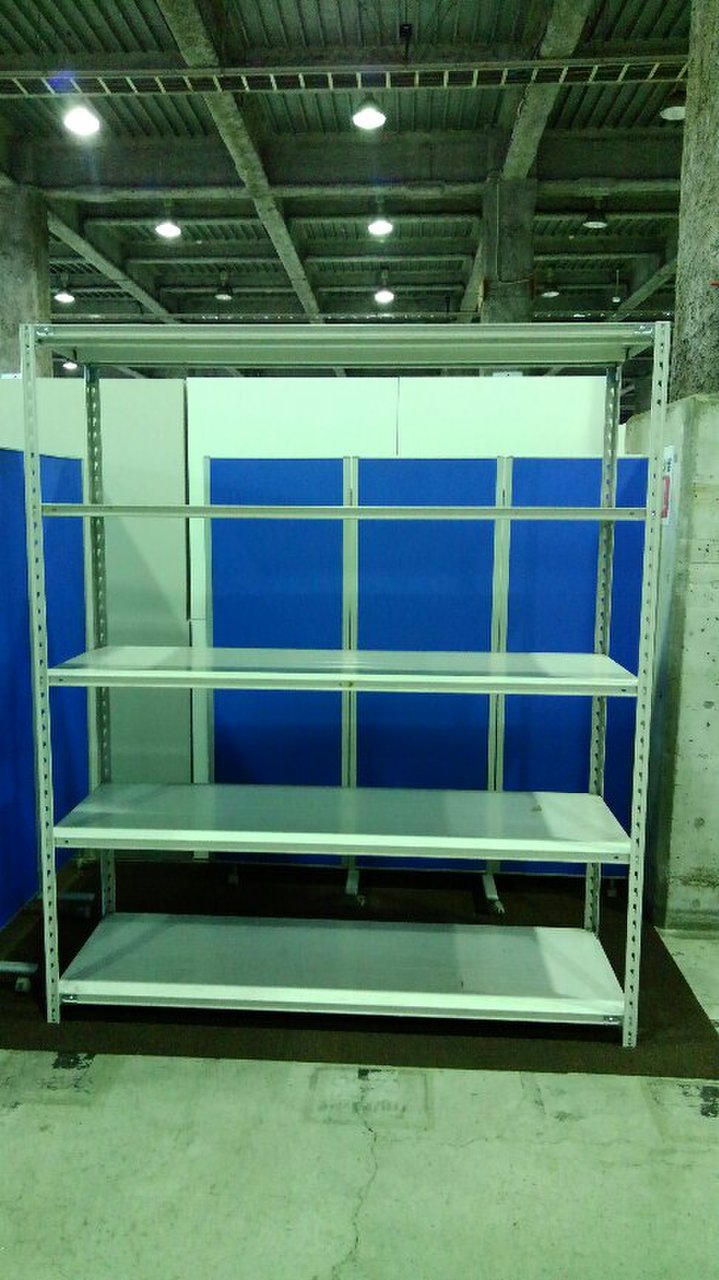 上下六角ボルト式タイプの中古ラックが2台入荷致しました！！　天地5段　耐荷重：段/100kg 　同タイプのW1200も入荷しております。 ※マテハン本舗の中古商品は、千葉県柏市に在庫がございます。
                        不明
                                    中古
            