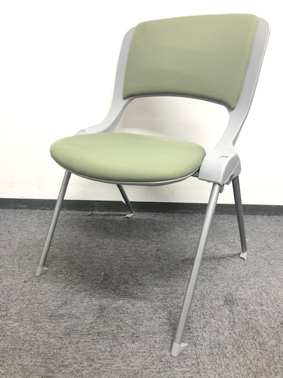 [シンプルisベスト]会議室・休憩室でご利用くださいませ[2脚のみ]
                        MX-40シリーズ  
                                    中古
            