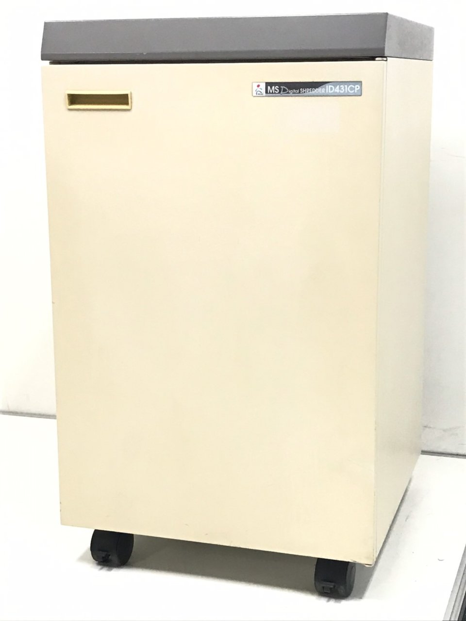 【業務用シュレッダー】複合機の横などに設置がおすすめ！明光商会製のシュレッダー入荷！
                        IDシリーズ 
                                    中古
            