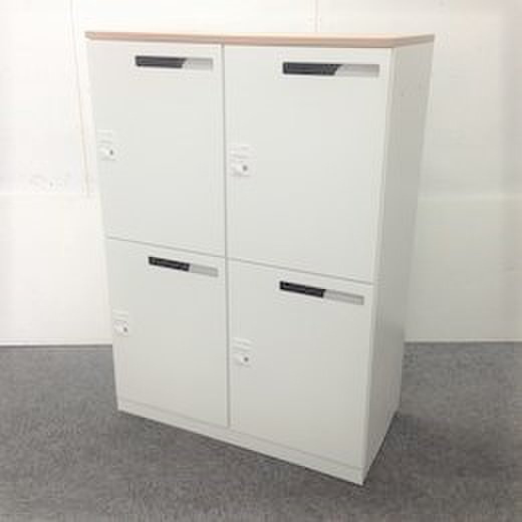 【残り1点】【お得】フリアドと相性抜群｜ホワイト｜コクヨ｜4人用メールロッカー
                        エディア 
                                    中古
            