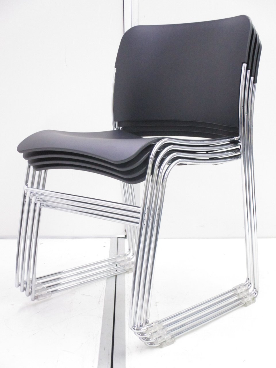 【KS】【丈夫なスタッキングチェア】オカムラ製アルティ入荷！4脚1セットで会議用におすすめ！
                        アルティ
                                    中古
            