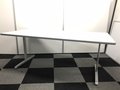 オカムラ製の定番のミーティングテーブル横幅1800㎜奥行き900㎜