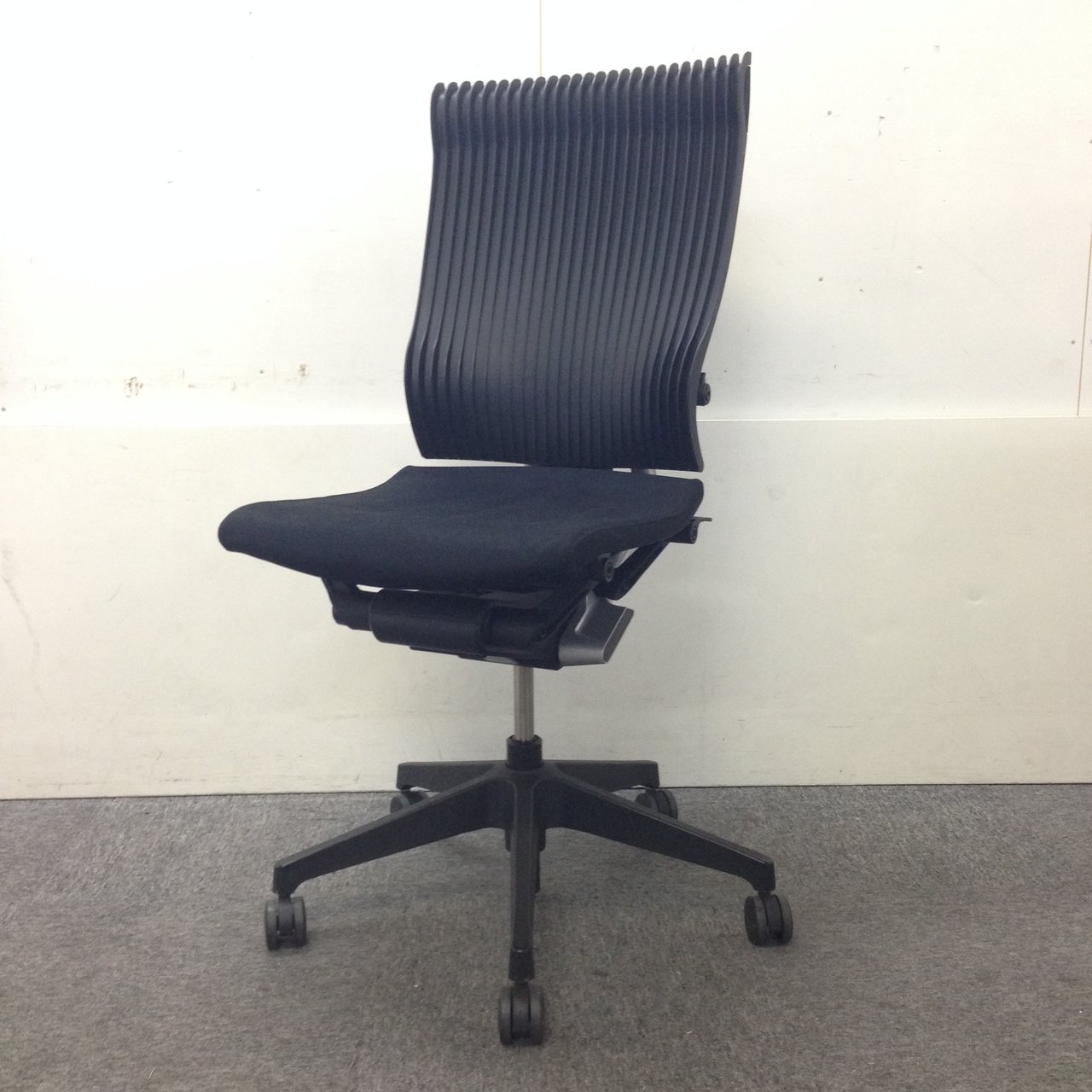中古】スピーナチェア（エラストマー） KE-750GP-T1T1T1