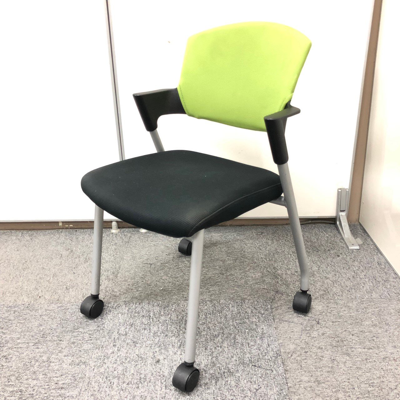 【コクヨ製｜プロッティチェア】快適な座り心地です！！
                        プロティ
                                    中古
            