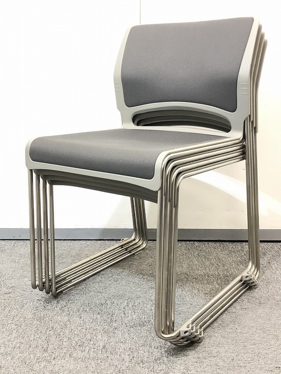 【4脚セット】【ロット商品】錆はございますができる所まで、きれいに致します！！
                        リット 
                                    中古
            