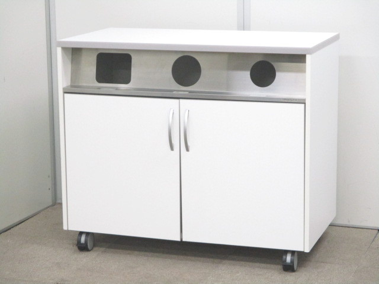 【超レア商品】ダストボックス入荷！滅多に入らない希少品です！【トラッシュユニット】
                        その他シリーズ
                                    中古
            