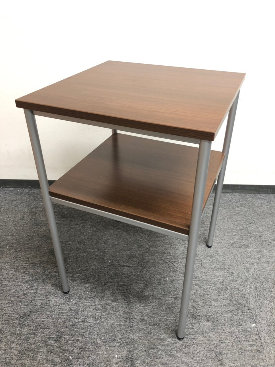 1台入荷！高級感ある木目調｜コクヨ製
                        その他シリーズ
                                    中古
            