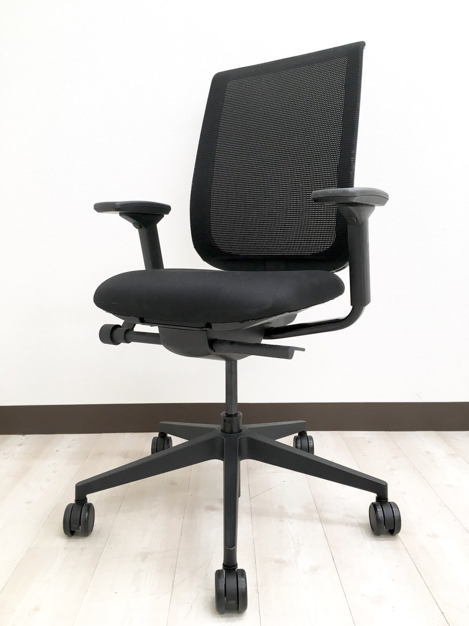 【中古】リプライチェア RPY-12111 Steelcase/スチールケース 肘付