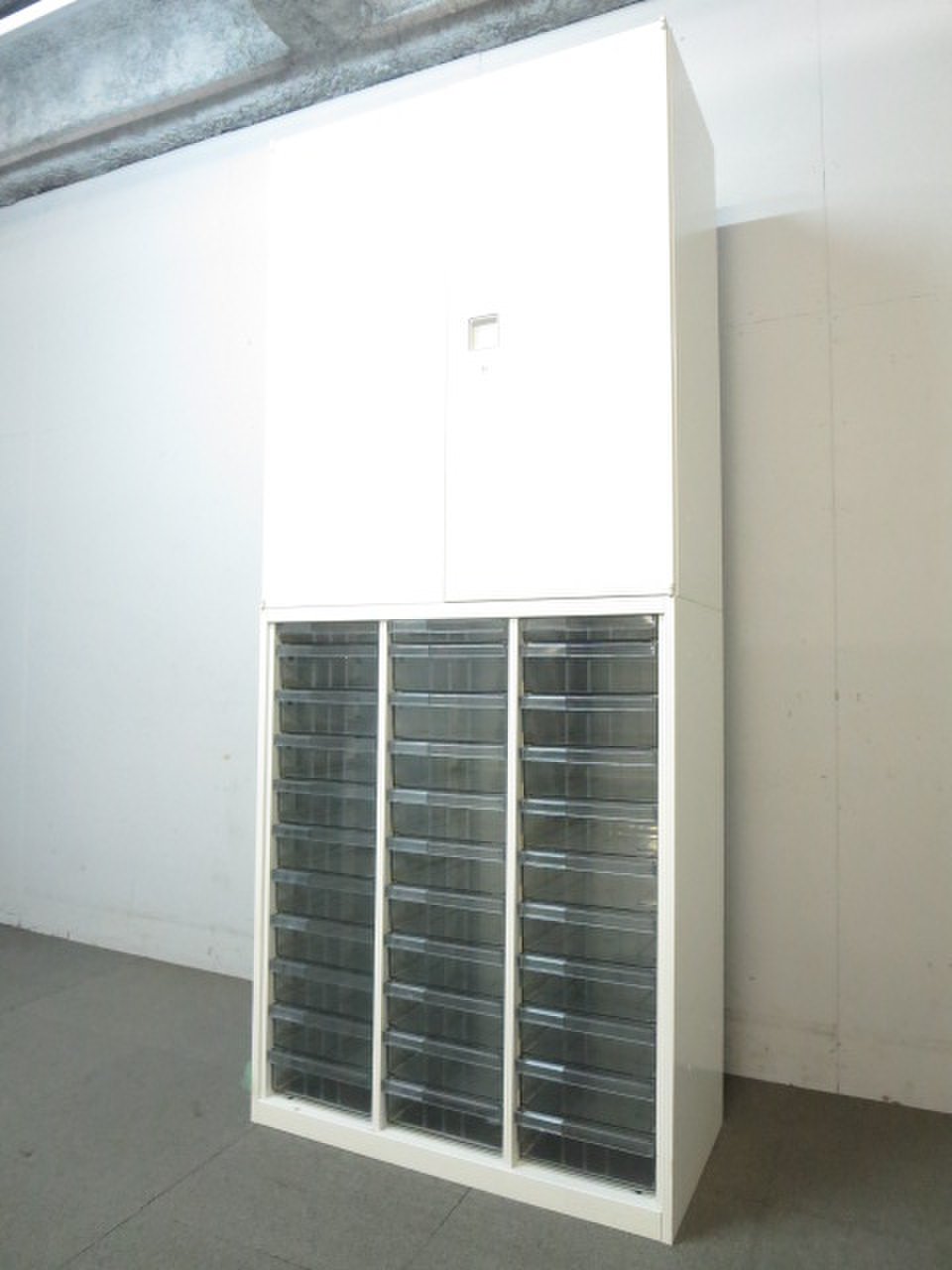 ■オカムラ製！レクトラインシリーズ！上下書庫セット！【クリスタルトレイ+両開き！】
                        レクトライン 
                                    中古
            