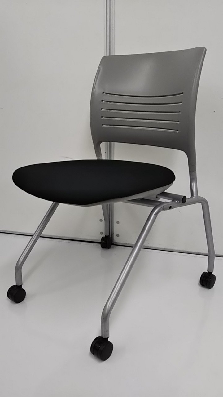 【持ち帰り可能】コスパが良く、かつワンランク上の会議室を演出します！
                        エレナ２
                                    中古
            