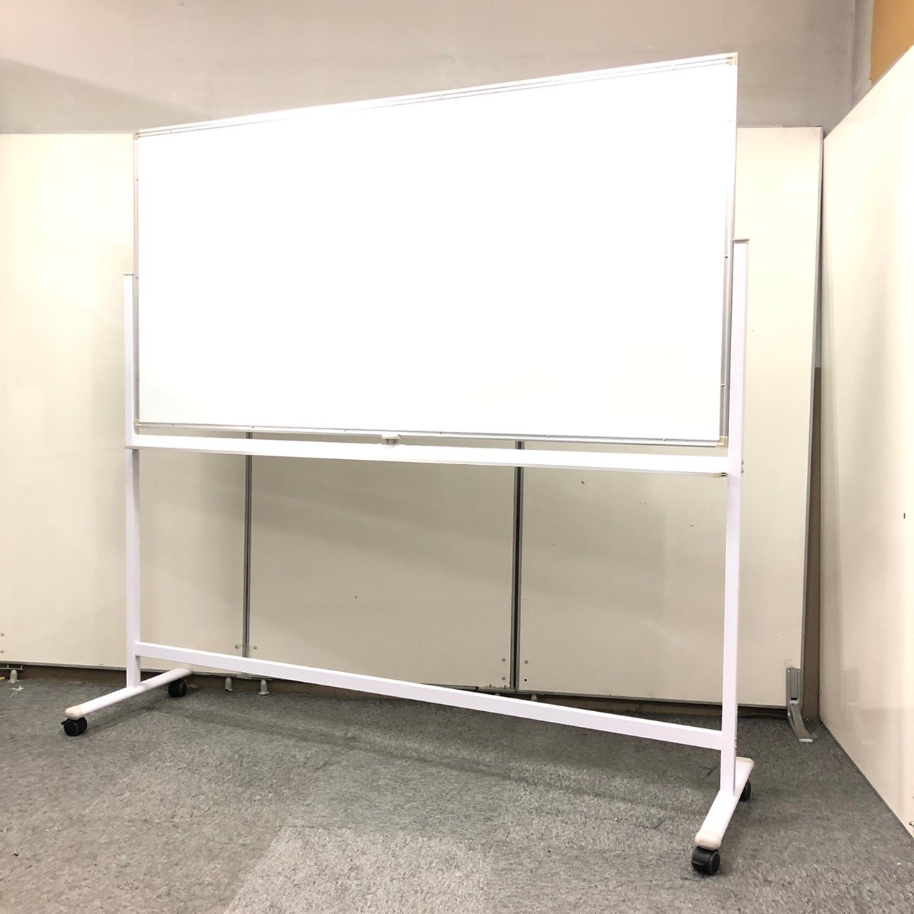 【お得】【ボードに小さな凹みがある為】20％OFF　元々新品入荷です。
                        その他シリーズ
                                    中古
            