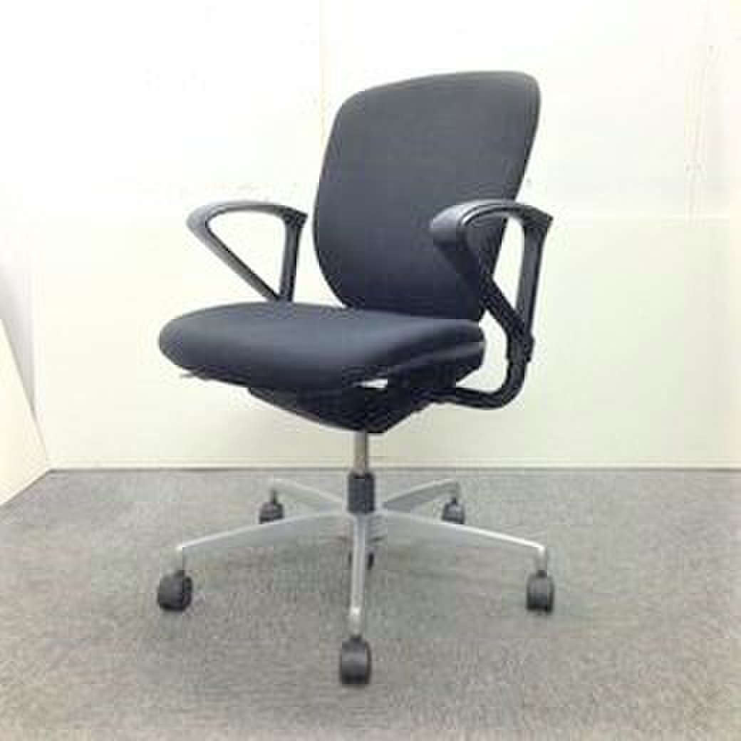 【在庫入れ替え品セール！】【2脚限定！】イトーキ製｜プラオチェア｜多彩な機能で抜群の座り心地☆
                        プラオ 
                                    中古
            