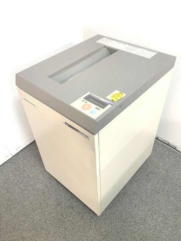 【CDなどのデータメディアの細断も可能なハイパワーシュレッダーの入荷です！！】
                        その他シリーズ
                                    中古
            