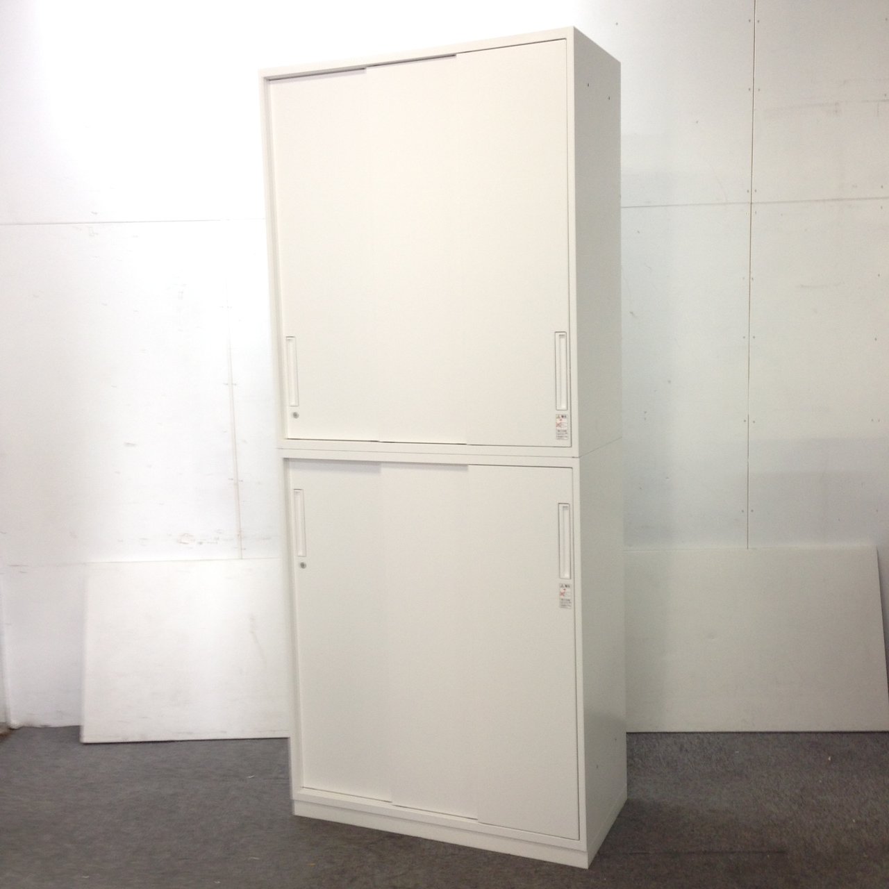 【状態良好】コクヨ製｜エディア｜人気の3枚引き違い書庫セット！収納力抜群です！【1台限定】
                        エディア 
                                    中古
            