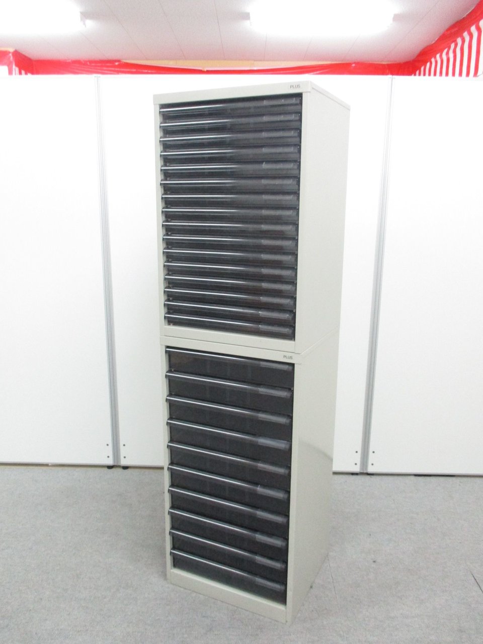 クリスタルトレーセットB4　◆深型10段。薄型16段/1台限りの入荷！
                        -
                                    中古
            