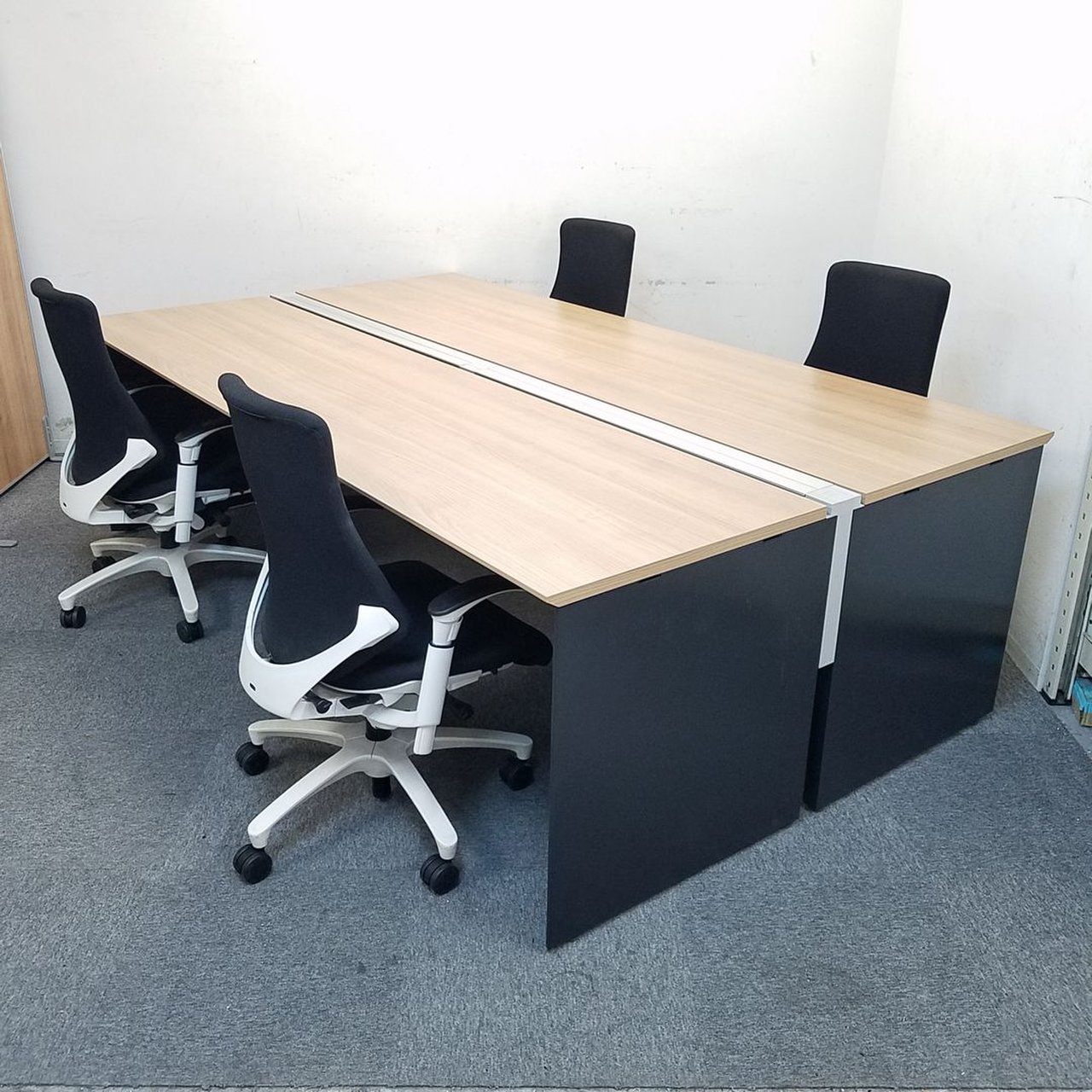 【9島入荷】【2018年製】次世代ワークステーションの決定版！中古　フリーアドレスデスク　中古　オフィス家具
                        ワークヴィスタ 
                                    中古
            