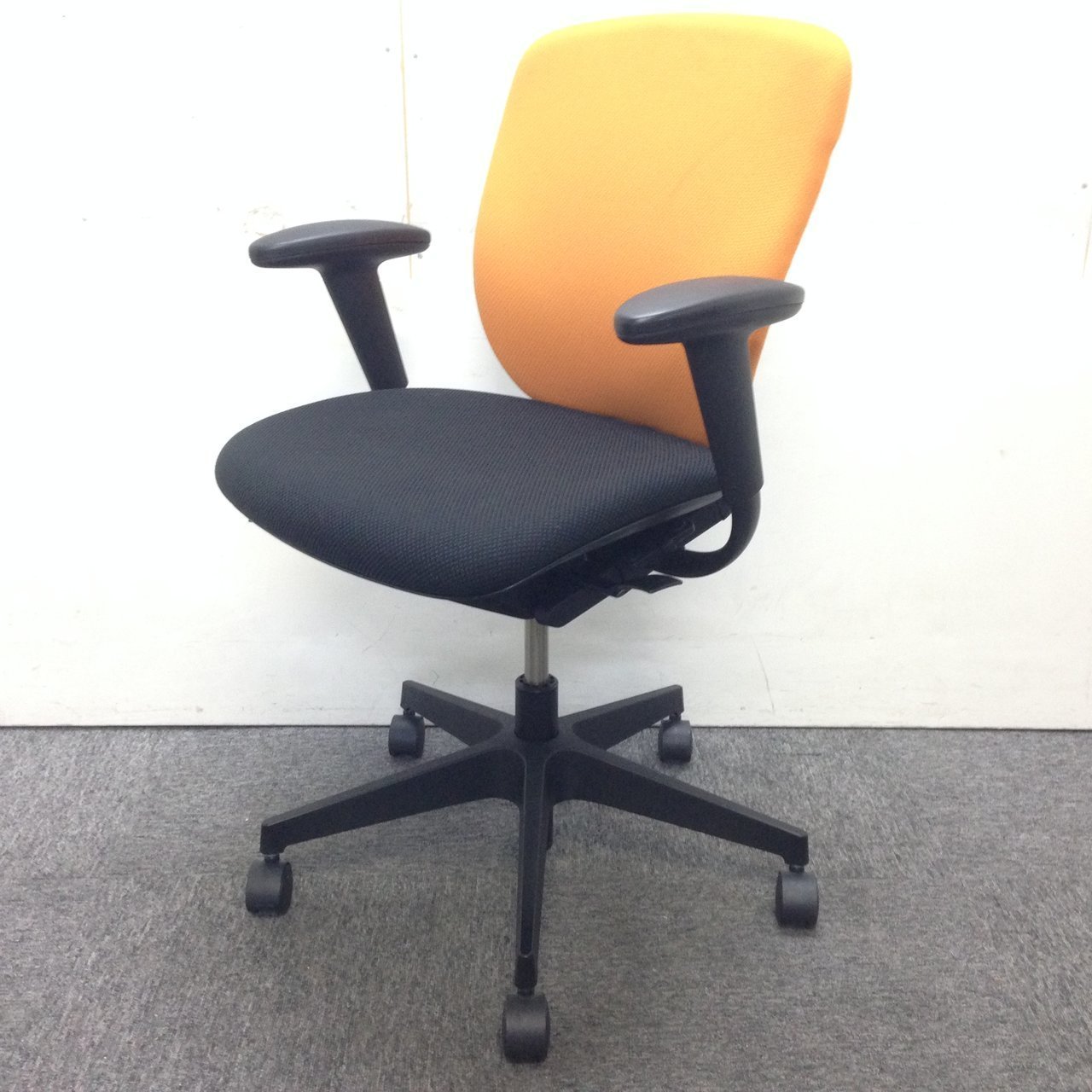 【ロット入荷！】グッドデザイン賞受賞チェア！イトーキ製プラオ☆
                        プラオ 
                                    中古
            