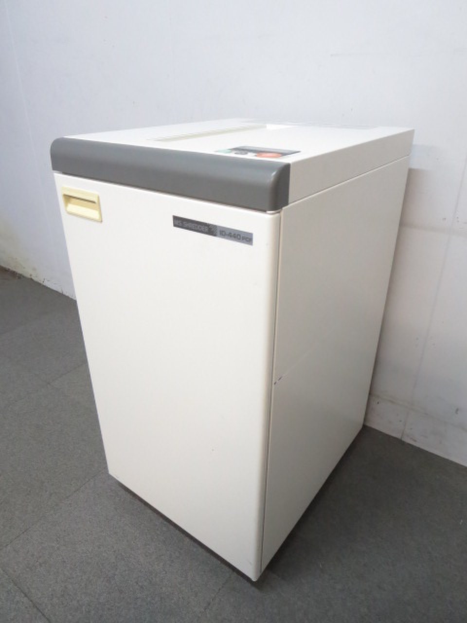 【サクサク細断！業務効率アップ！】■明光商会製　MSシュレッダー　ID-440PCF【ハイパワー！最大投入枚数36枚！】
                        IDシリーズ 
                                    中古
            