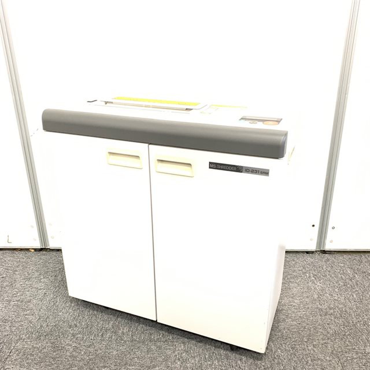 オフィスシュレッダーの定番メーカー！比較的小型なので設置しやすい！【AK在庫】
                        IDシリーズ 
                                    中古
            