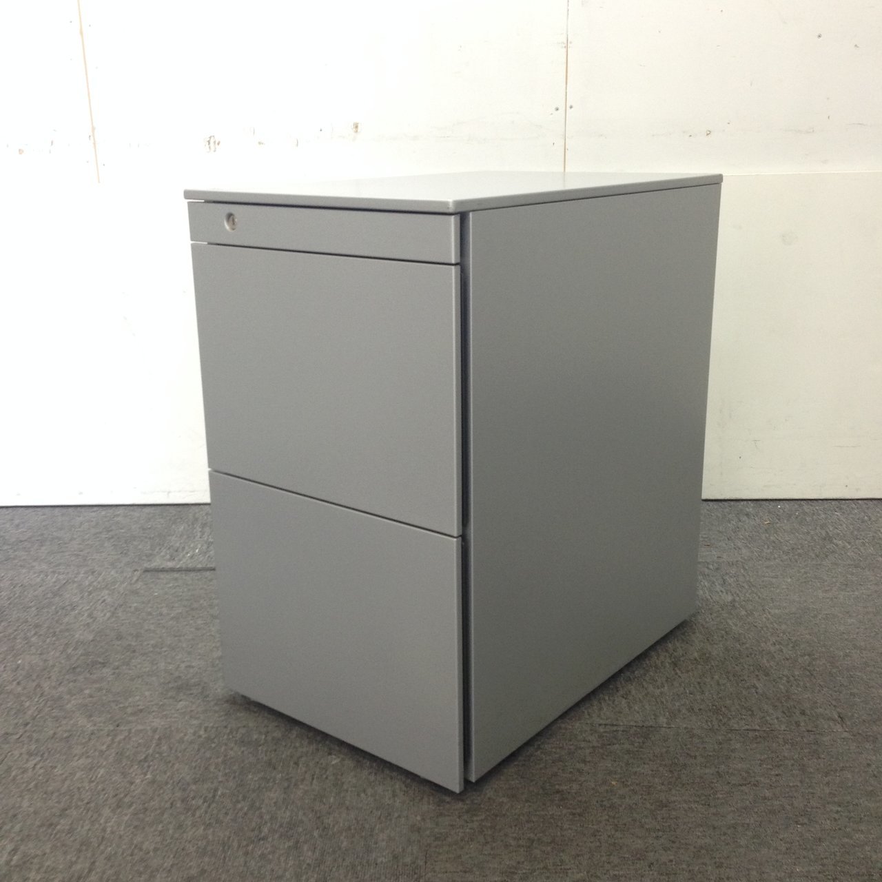 【中古】 メコンの国　改訂版 中古】プロユニット DN31CA Z637 オカムラ/okamura ワゴン3段 276130