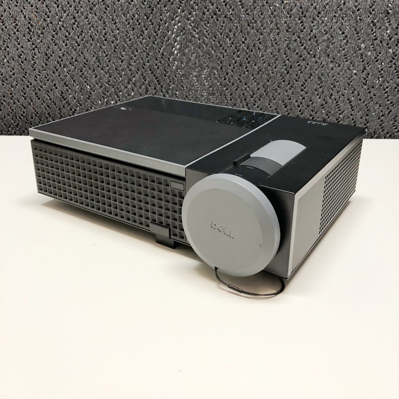 【1台限定】プロジェクター入荷！中古　リサイクル　ＯＡ機器　プロジェクター
                        1609WX
                                    中古
            