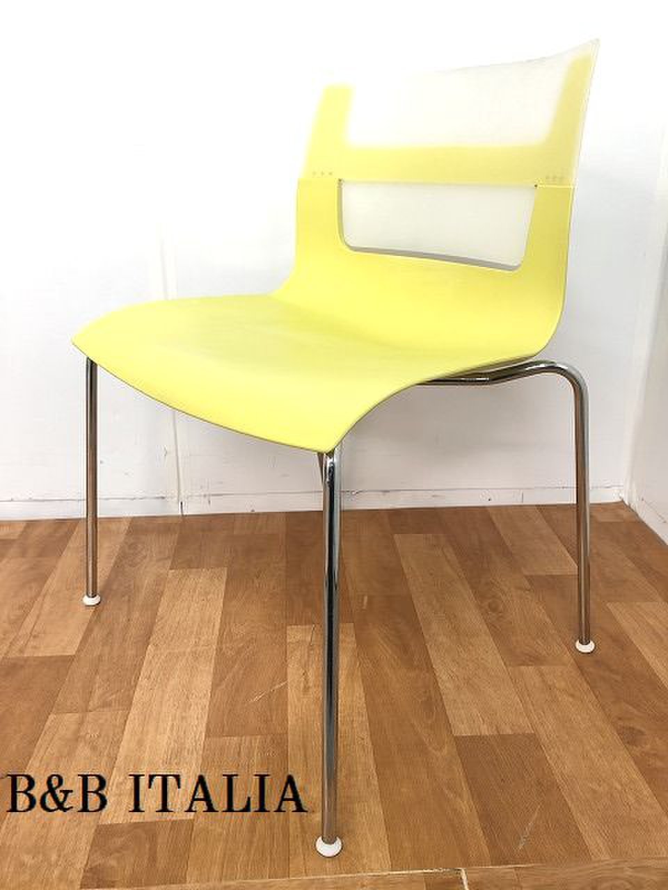 【休憩室やエントランス、オシャレカフェなどにオススメの海外製のチェアの入荷です！！】
                        その他シリーズ
                                    中古
            