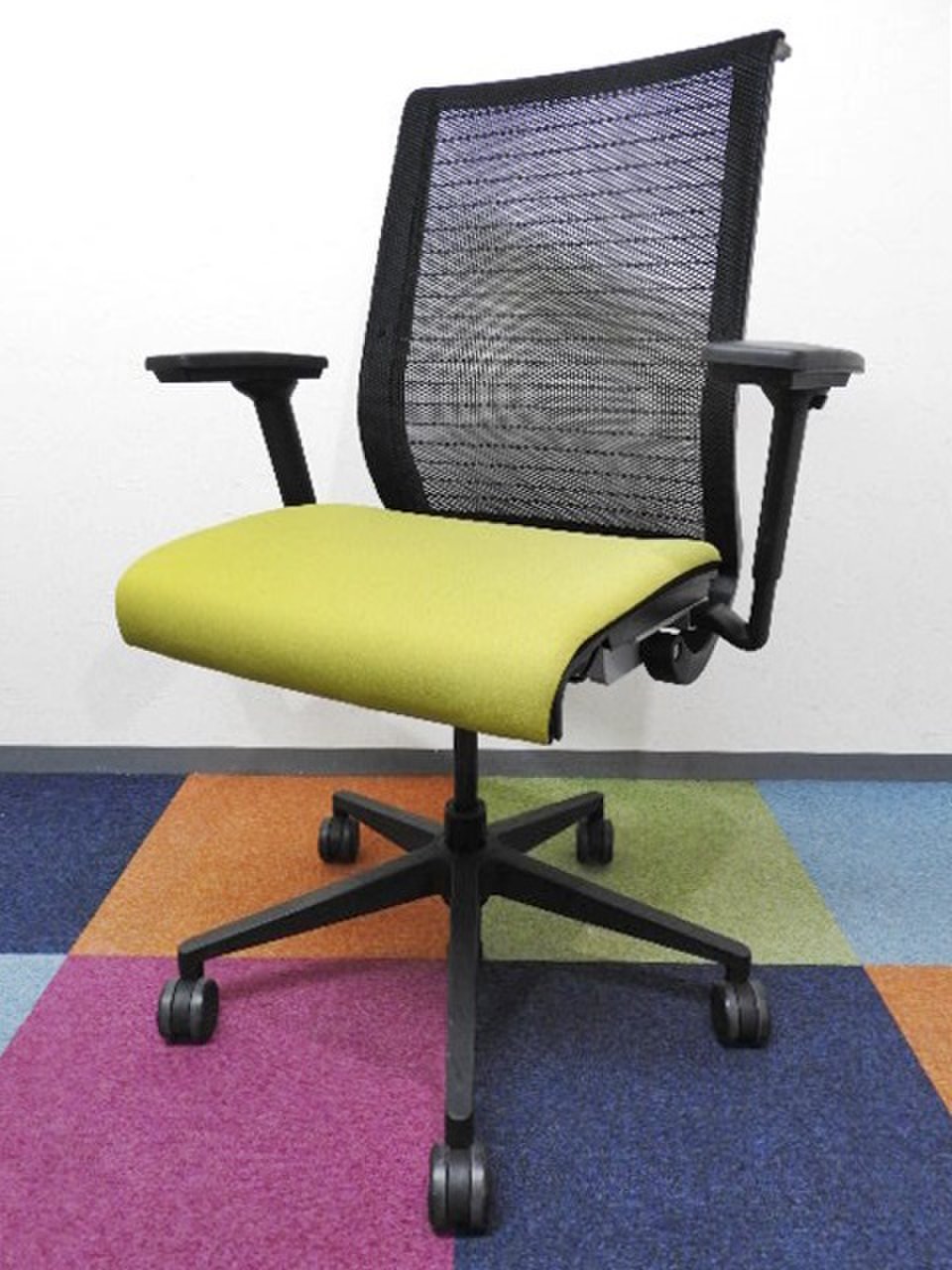 ◆トレンドカラー◆心地よいメッシュ【RP】
                        シンクチェア（座:布
                                    中古
            