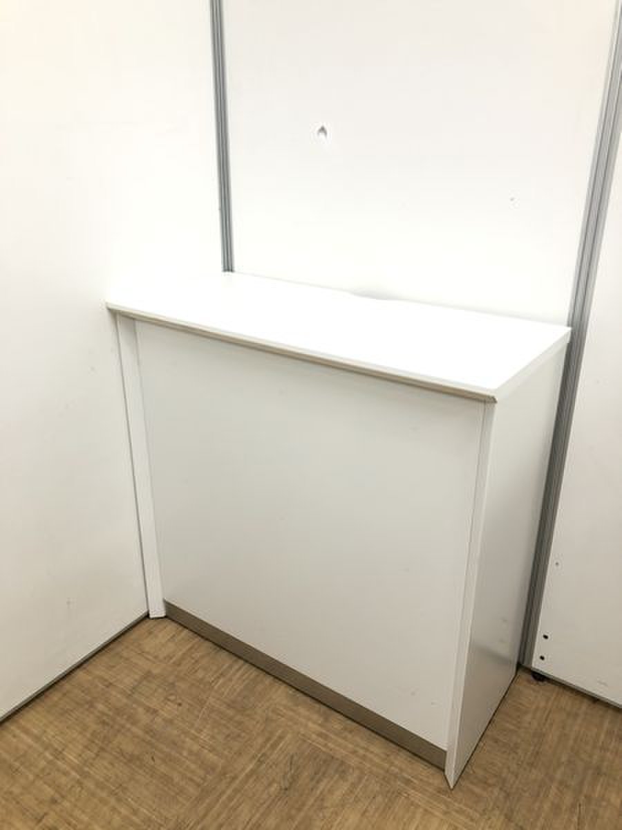 【エントランスに最適】コクヨ製受付ハイカウンター【幅900㎜】
                        その他シリーズ
                                    中古
            