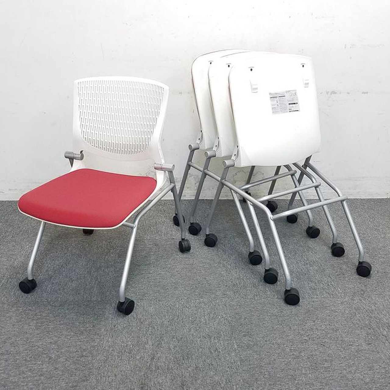 【セットでお得！激安特価！売り切れ必至】オカムラ製｜グラータチェア｜お得な４脚セット商品☆　中古　チェア　リサイクル
                        グラータ 
                                    中古
            