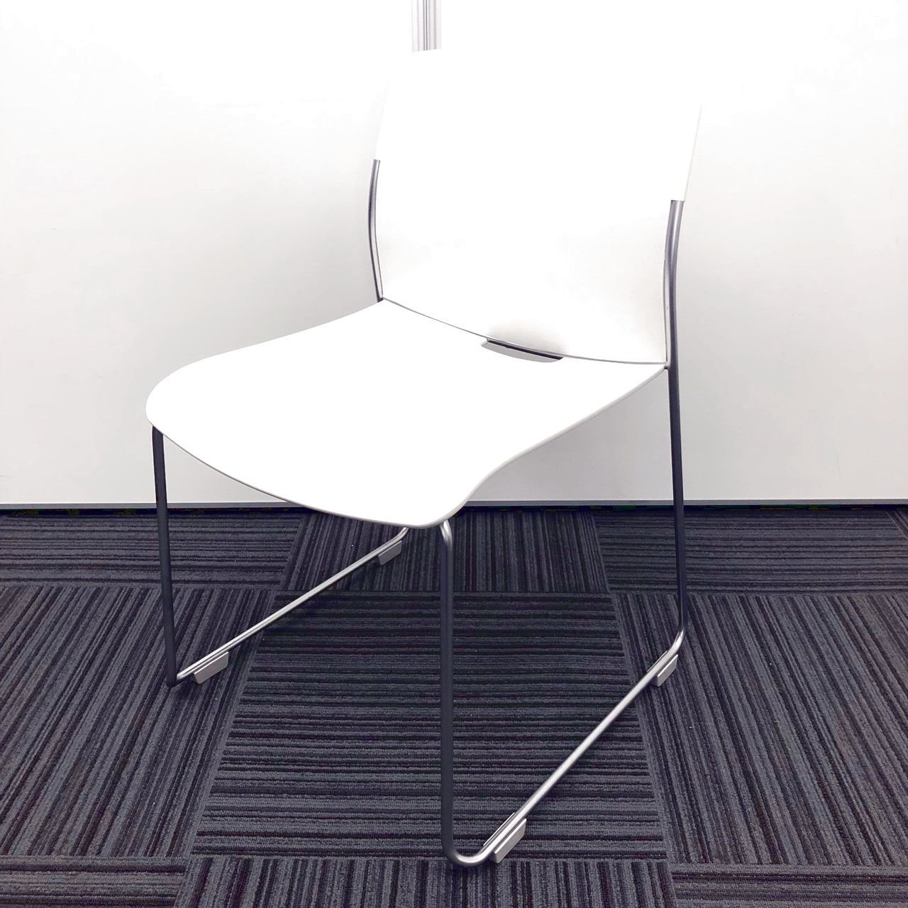 【12脚入荷！】コクヨ製アモスシリーズ｜グッドデザイン賞受賞！【KT在庫】
                        アモス 
                                    中古
            