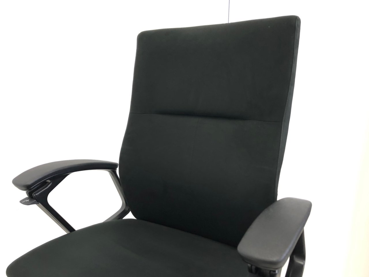 中古】デュークチェア CZ55ZR オカムラ/okamura 肘付ハイバック