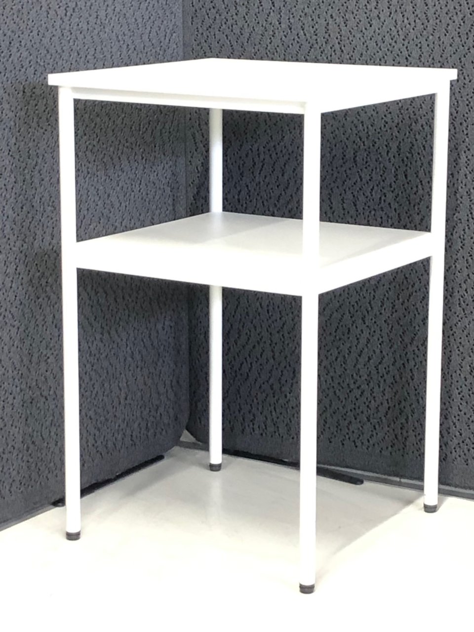 シンプルな電話台 ロビーへの受付台としてもおすすめ！
                        TTT-60SAWMAW
                                    中古
            