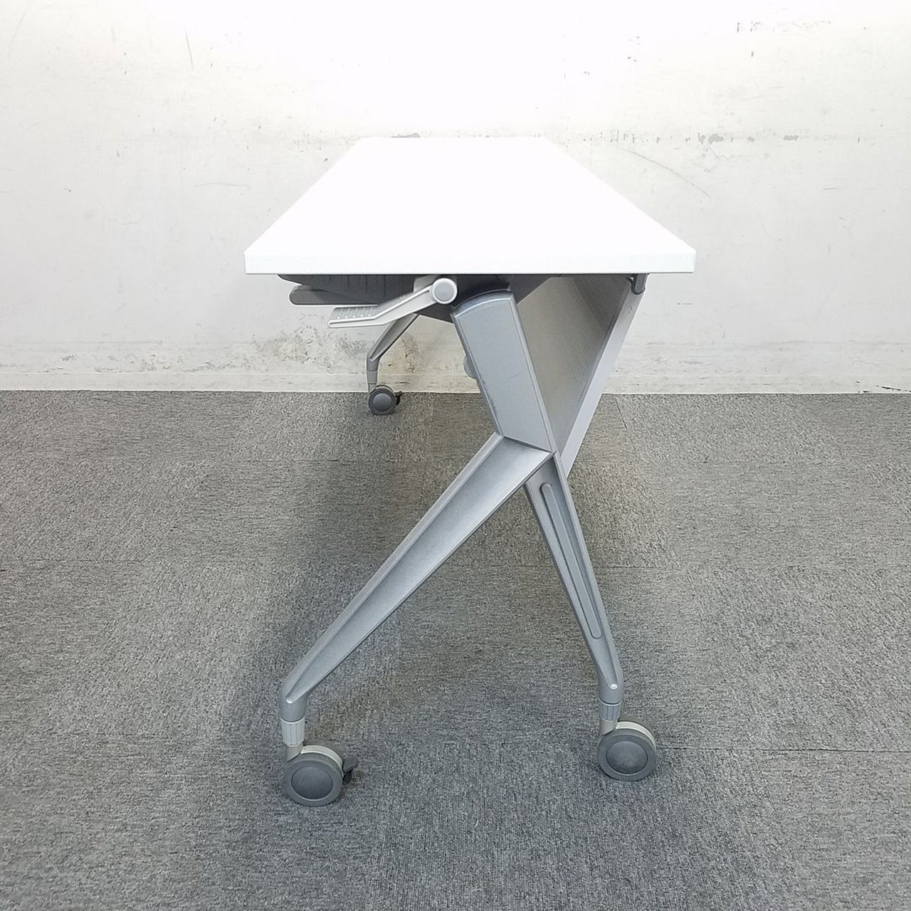 幕板付きサイドスタック入荷！　中古　オフィス家具
                        その他シリーズ
                                    中古
            